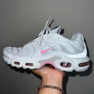 Nike Air Max shoes
